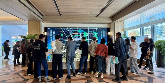 又“热”起来了!探访国庆假期北京楼市:售楼处、样板间,都要排号